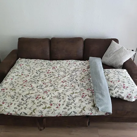 Апартаменты Nest - Grosse Gemuetliche Mit Terrasse, Zentral Gelegen, Fuer Paare, Familien Und Hunde! Гёттинген