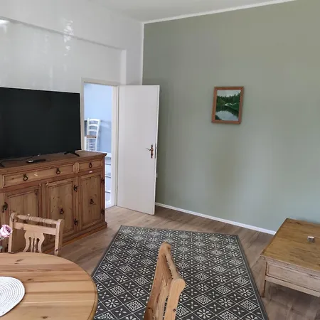 Nest - Grosse Gemuetliche Mit Terrasse, Zentral Gelegen, Fuer Paare, Familien Und Hunde! *
