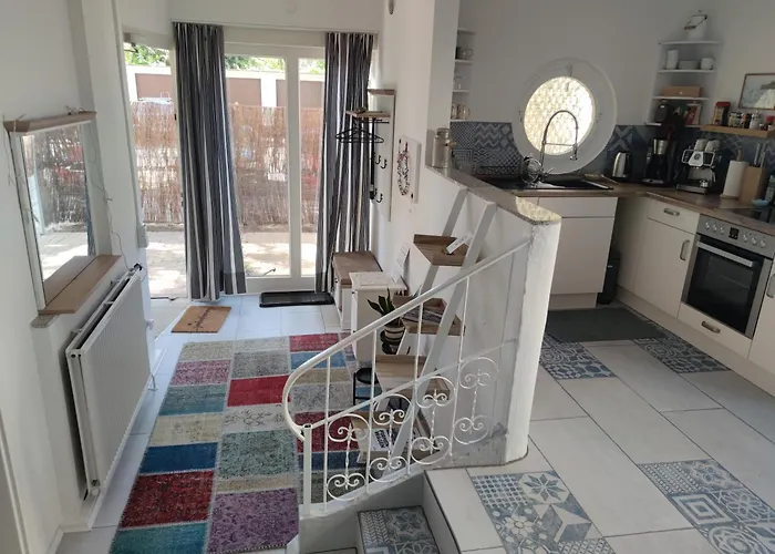 Daire Nest - Grosse Gemuetliche Mit Terrasse, Zentral Gelegen, Fuer Paare, Familien Und Hunde! *