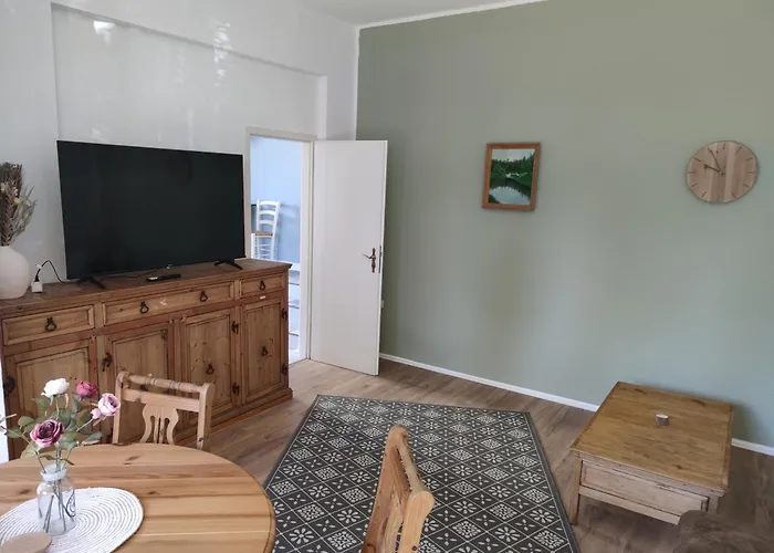 Nest - Grosse Gemuetliche Mit Terrasse, Zentral Gelegen, Fuer Paare, Familien Und Hunde! *