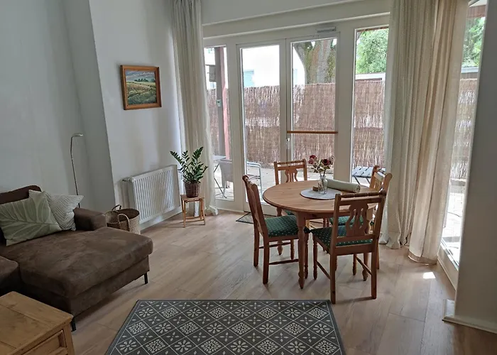 Daire Nest - Grosse Gemuetliche Mit Terrasse, Zentral Gelegen, Fuer Paare, Familien Und Hunde!